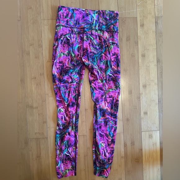 Lululemon colorful leggings - Picture 2 of 4